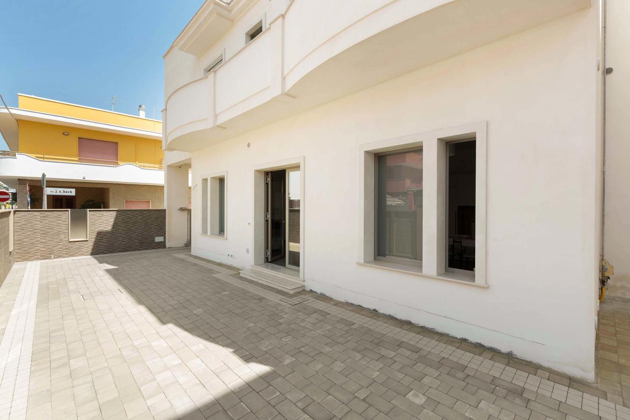 Villino Blu Suite By Barbarhouse Porto Cesareo Exterior photo